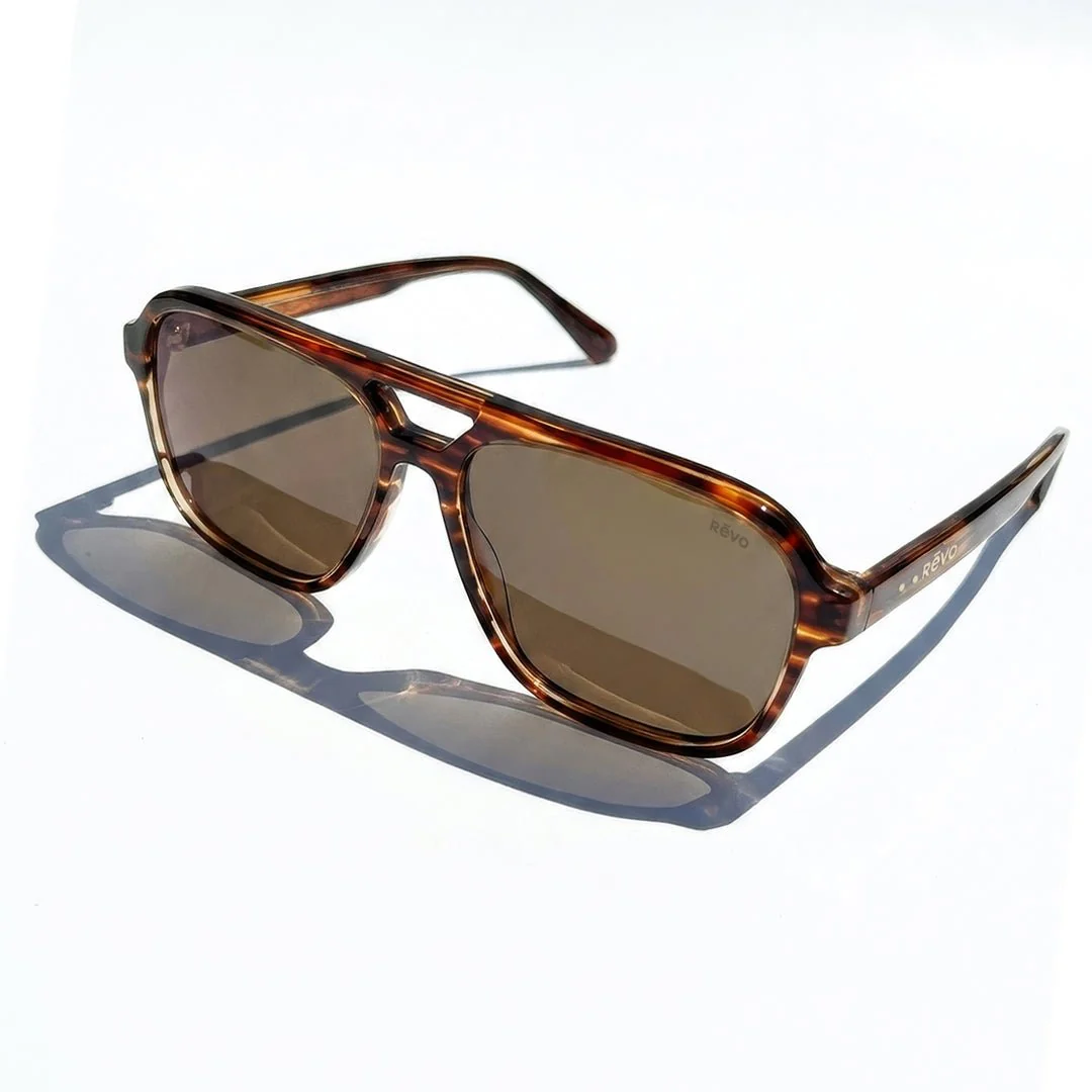 Undercover - Image 15